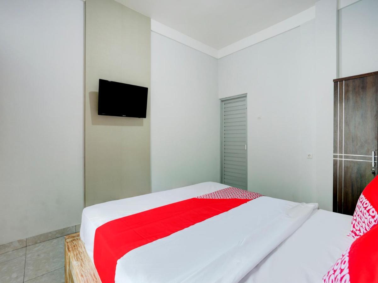 Oyo Flagship 90756 Melasti Hills Room & Cafe Ungasan Kültér fotó
